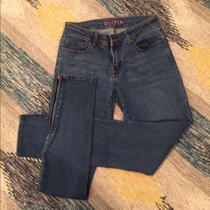 COPY - Olivia Skinny Jeans with Zippered Legs